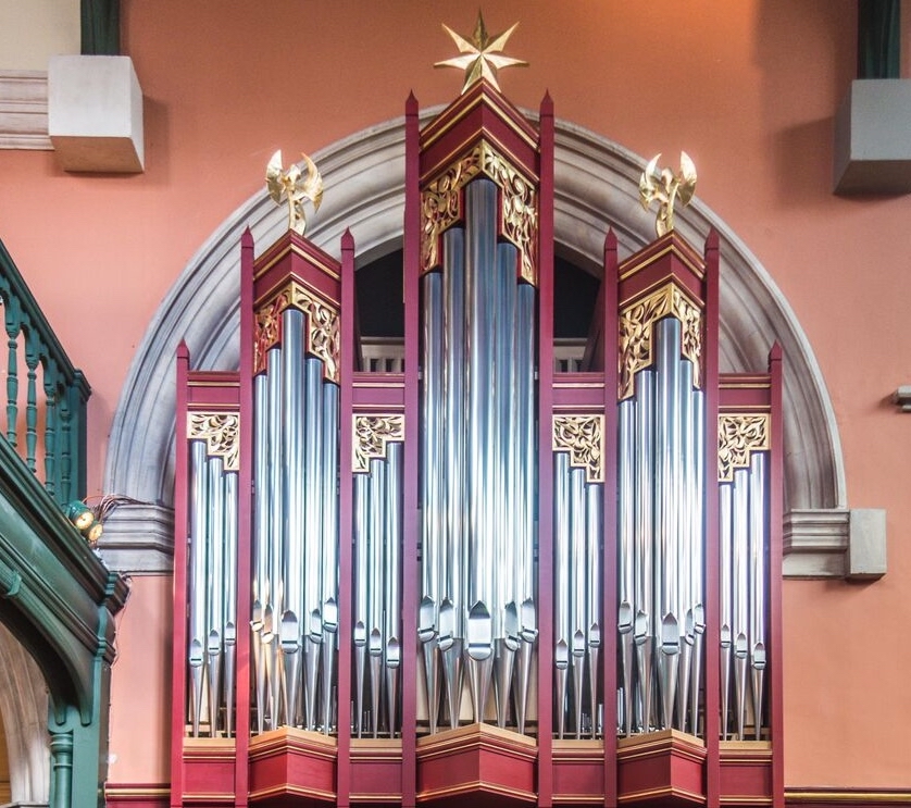 Friday Lunchtime Organ Music: Jonathan Dods